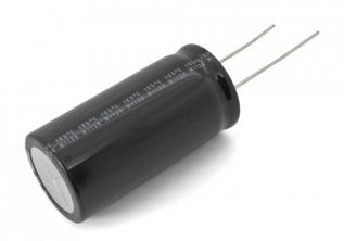 El.lyt 4700uF 50V 105C ø18x45mm @ electrokit