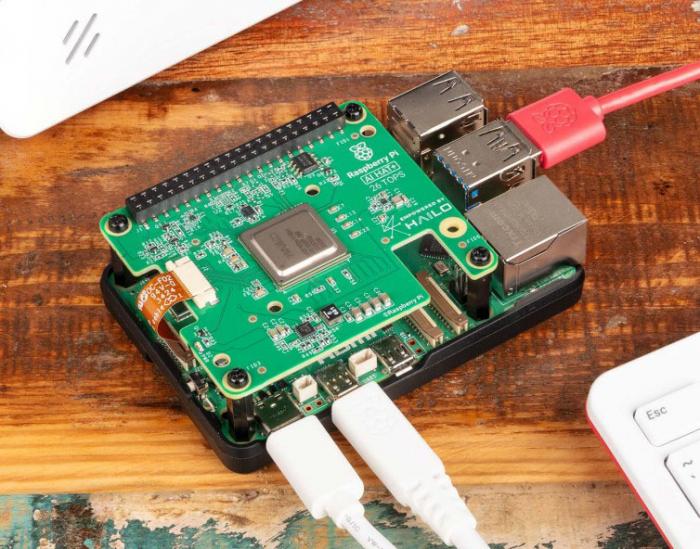 Raspberry Pi AI Hat 13 TOPS @ electrokit (2 av 2)