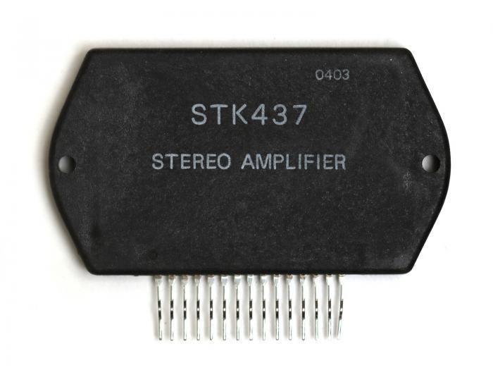 STK437 Stereo Audio Amplifier 2x10W @ electrokit (1 av 1)