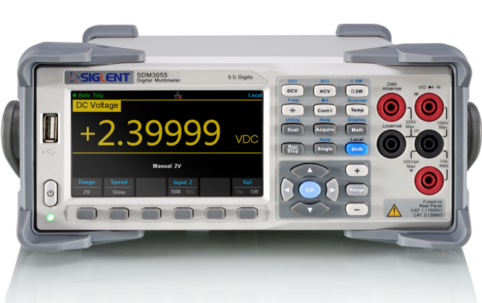 Bench multimeter 5 digit 12-channel scanner Siglent SDM3055-SC @ electrokit (1 of 2)